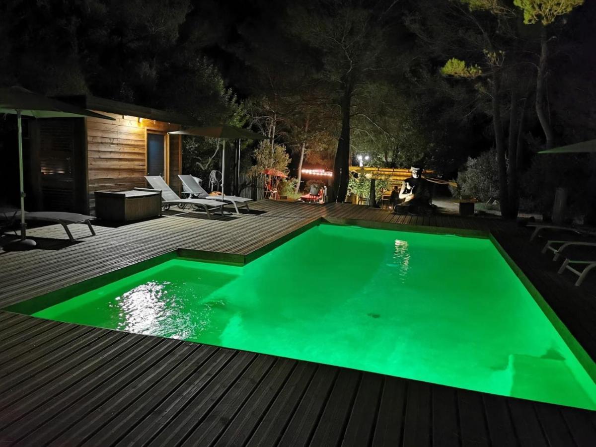 Villa Josephine Lorgues Bagian luar foto