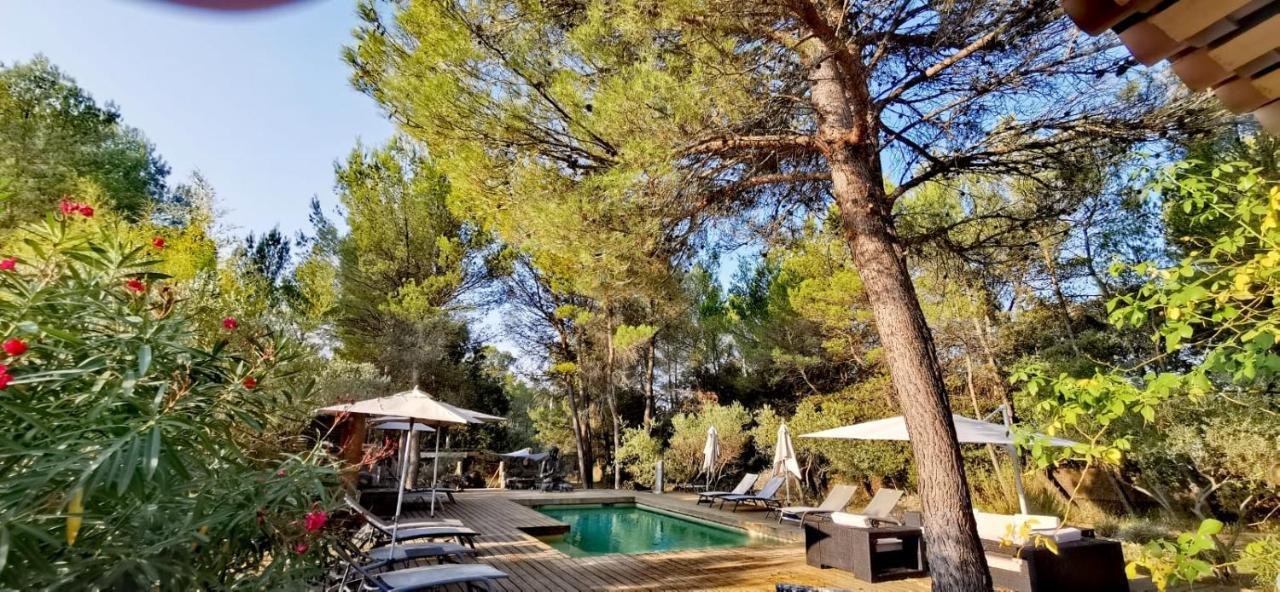 Villa Josephine Lorgues Bagian luar foto