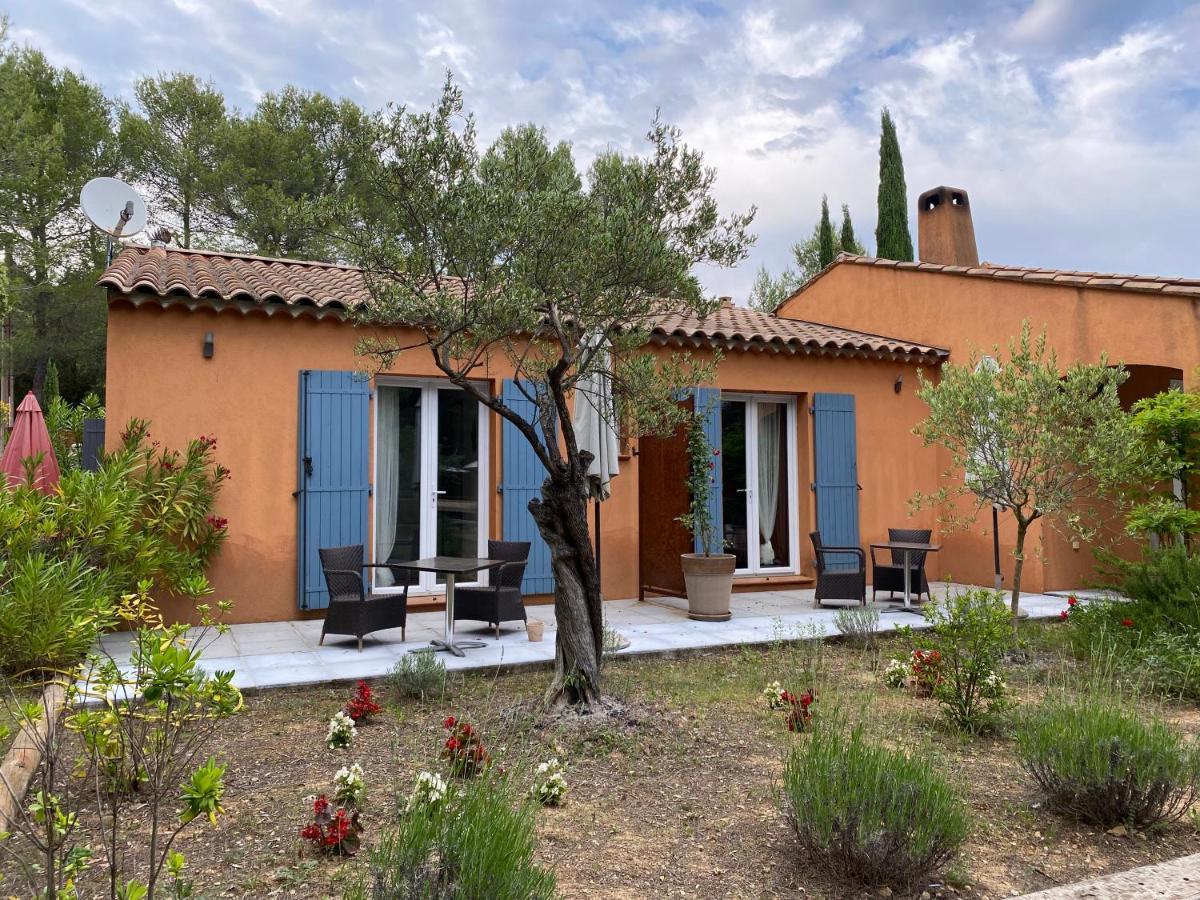 Villa Josephine Lorgues Bagian luar foto