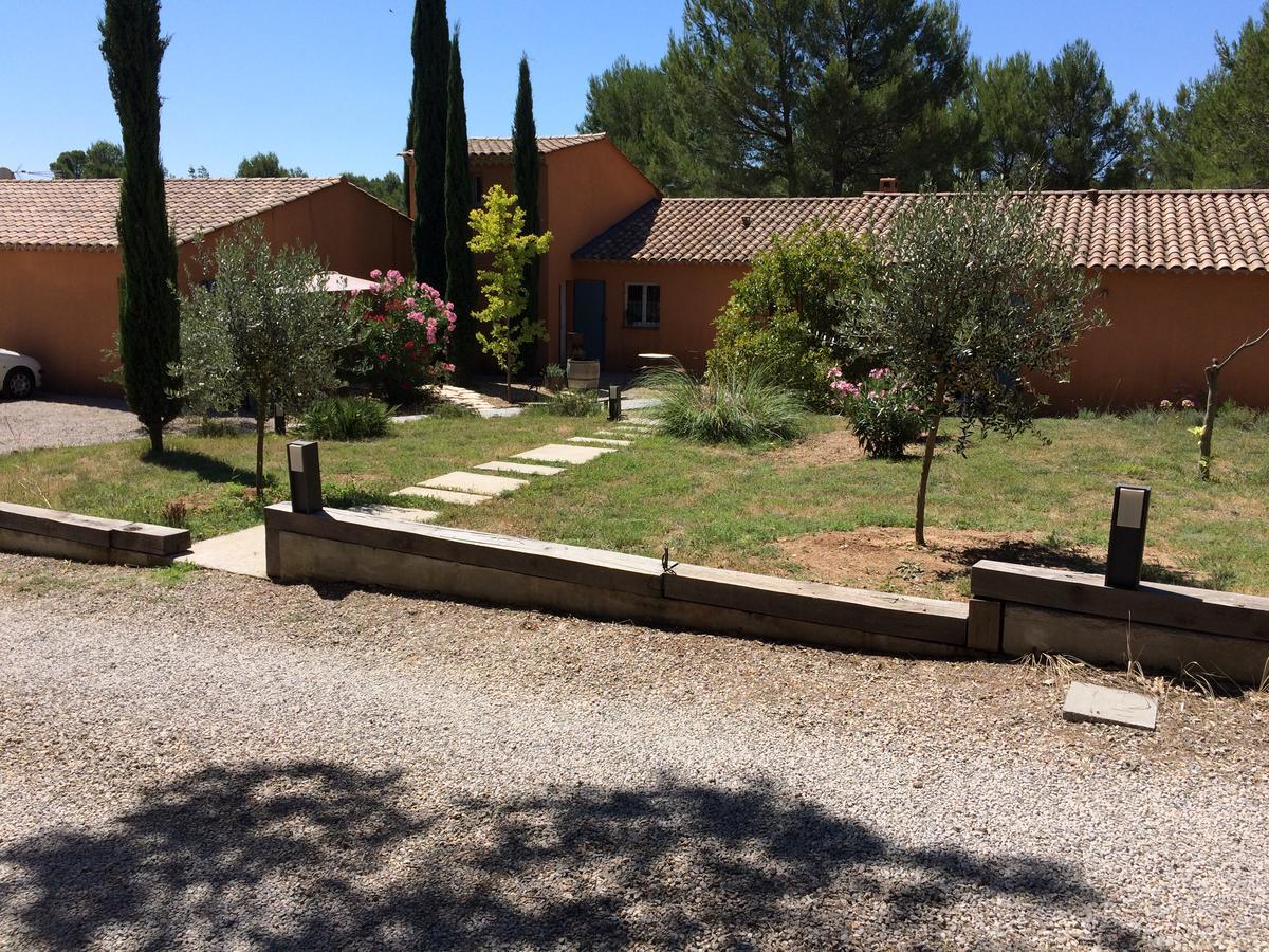 Villa Josephine Lorgues Bagian luar foto