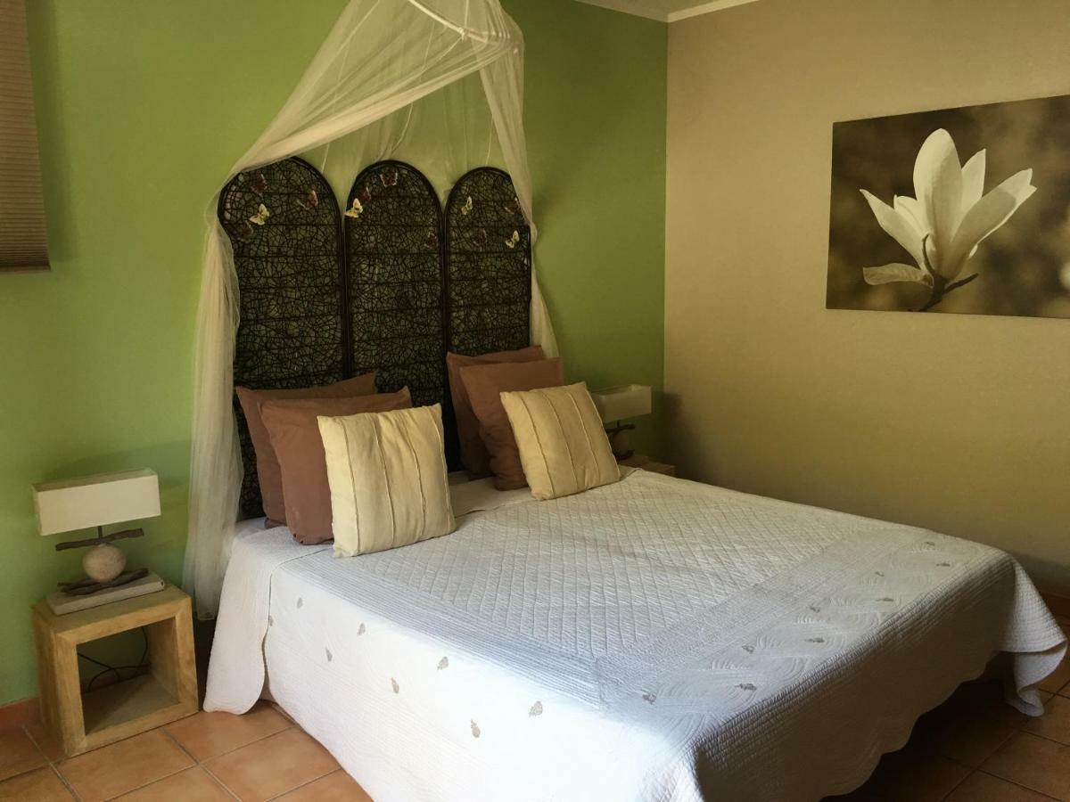 Villa Josephine Lorgues Bagian luar foto